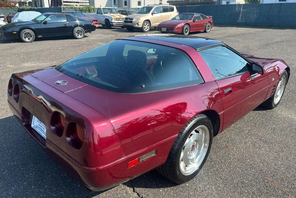 used 1993 Chevrolet Corvette car, priced at $15,989