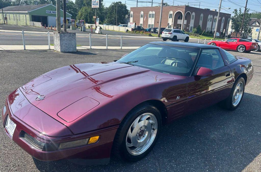 used 1993 Chevrolet Corvette car, priced at $15,989