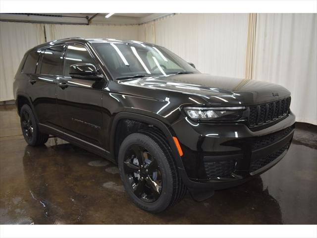 new 2024 Jeep Grand Cherokee car, priced at $45,870