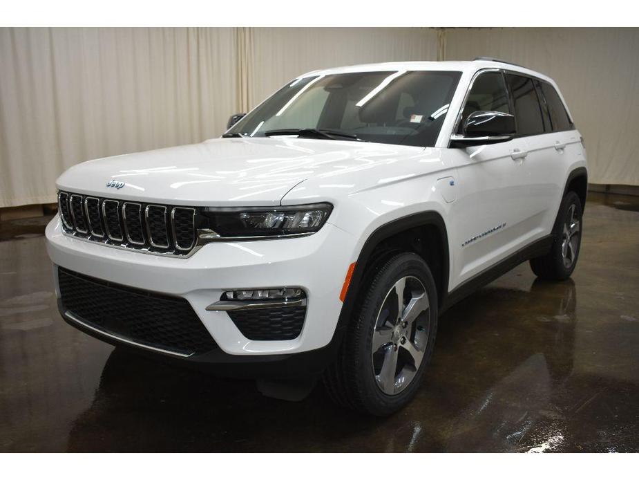 new 2024 Jeep Grand Cherokee 4xe car, priced at $62,524
