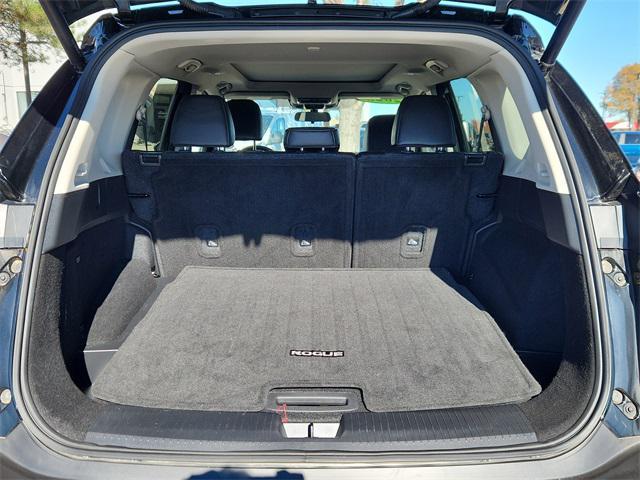 used 2023 Nissan Rogue car, priced at $20,011