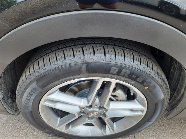 used 2019 Hyundai Santa Fe XL car, priced at $19,999