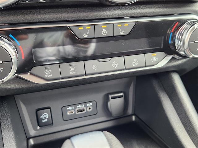 new 2025 Nissan Sentra car, priced at $22,562