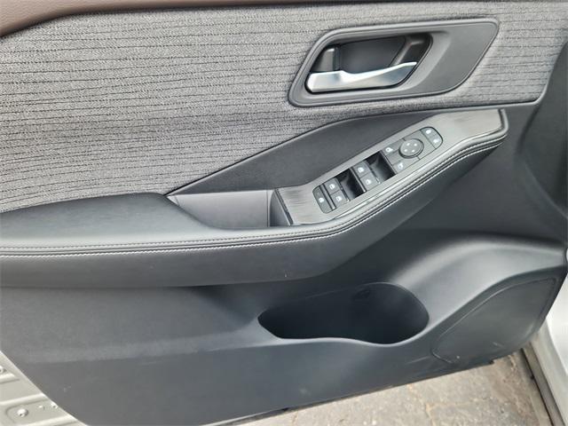 used 2023 Nissan Rogue car, priced at $25,994