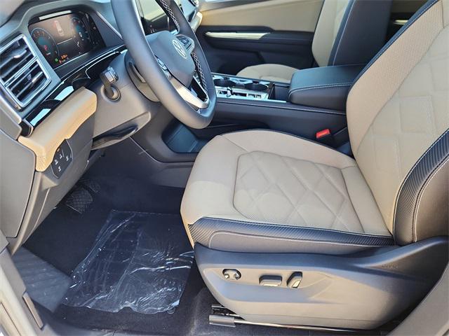 new 2026 Volkswagen Atlas Cross Sport car, priced at $46,724