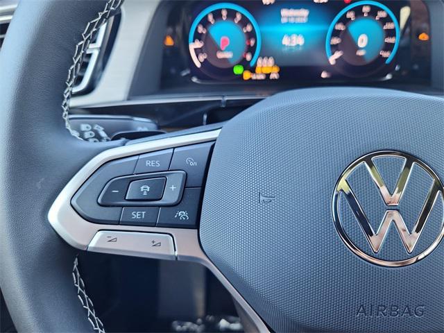 new 2026 Volkswagen Atlas Cross Sport car, priced at $46,724