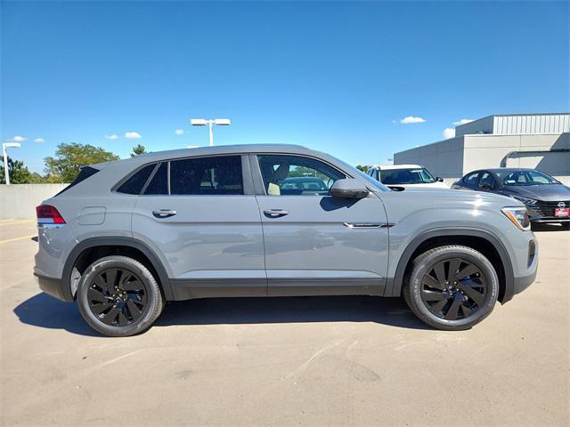 new 2026 Volkswagen Atlas Cross Sport car, priced at $46,724
