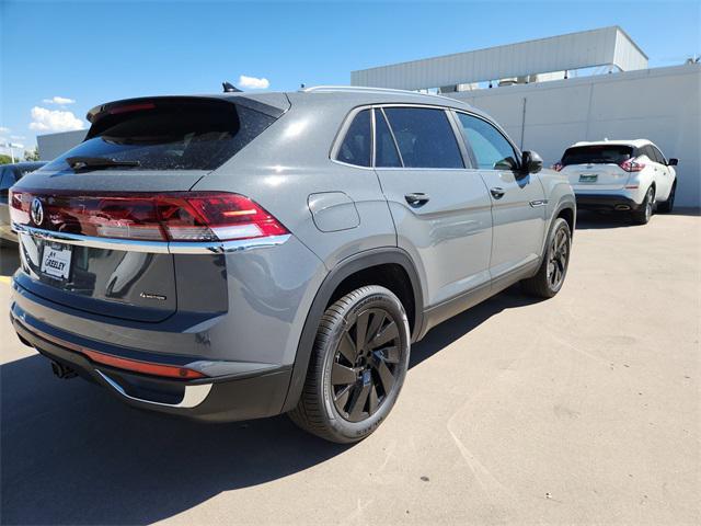 new 2026 Volkswagen Atlas Cross Sport car, priced at $46,724
