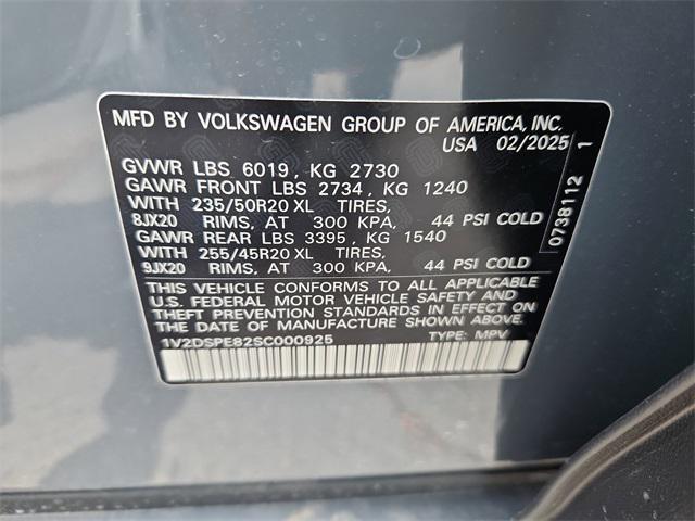 new 2025 Volkswagen ID.4 car, priced at $44,735
