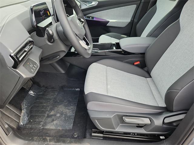 new 2025 Volkswagen ID.4 car, priced at $44,735