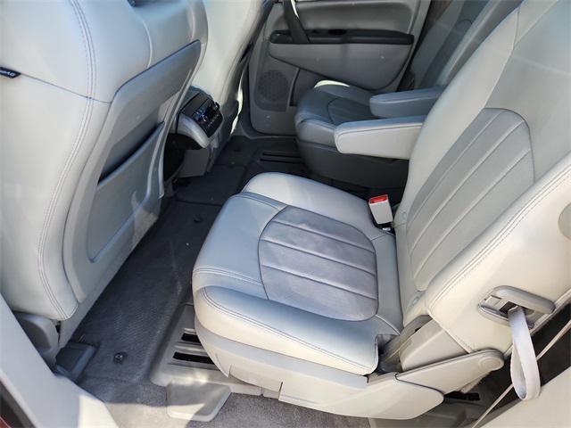 used 2015 Buick Enclave car, priced at $13,471