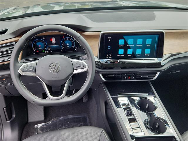 new 2025 Volkswagen Atlas car, priced at $44,963