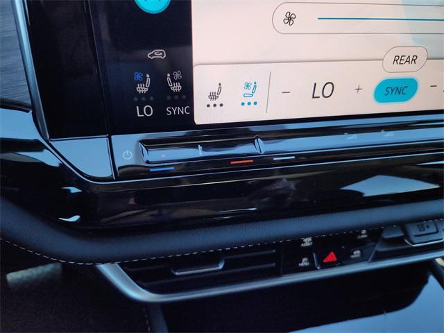 new 2026 Volkswagen Atlas car, priced at $49,245