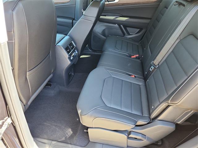 new 2026 Volkswagen Atlas car, priced at $49,245