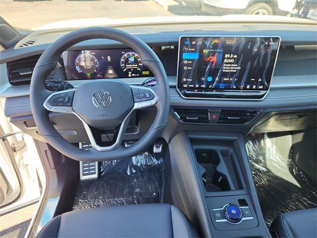 new 2025 Volkswagen Tiguan car, priced at $36,654
