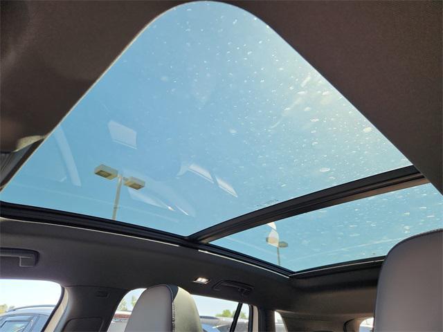 new 2025 Volkswagen Tiguan car, priced at $36,654