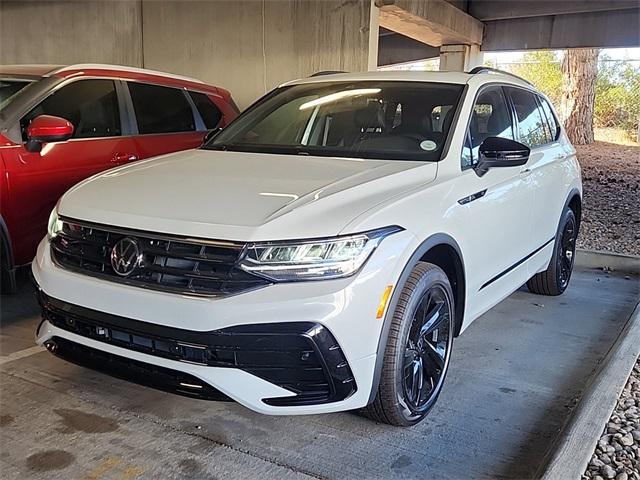 new 2024 Volkswagen Tiguan car, priced at $33,858