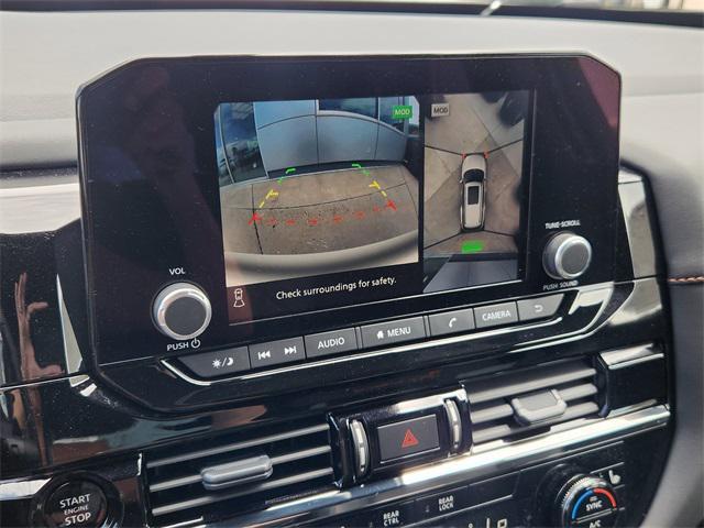 new 2025 Nissan Pathfinder car, priced at $43,260