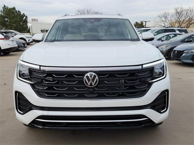 new 2026 Volkswagen Atlas car, priced at $54,292