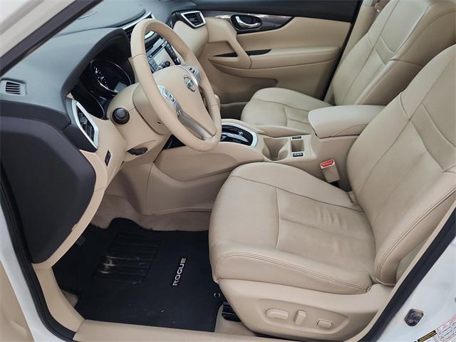 used 2015 Nissan Rogue car, priced at $13,499