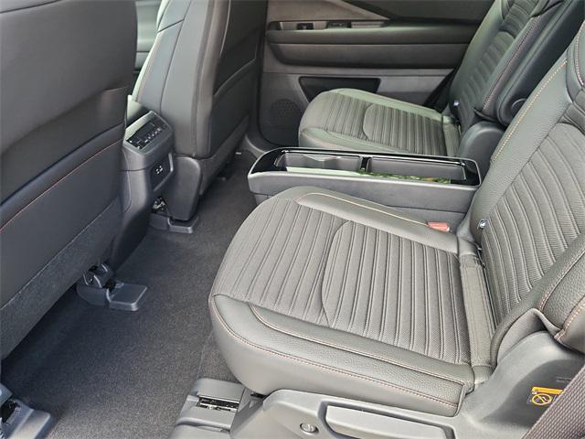 new 2025 Nissan Pathfinder car, priced at $43,260