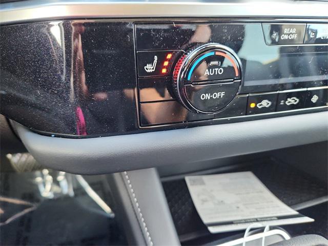 new 2025 Nissan Pathfinder car, priced at $35,980