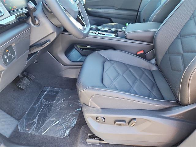 new 2026 Volkswagen Atlas car, priced at $45,375