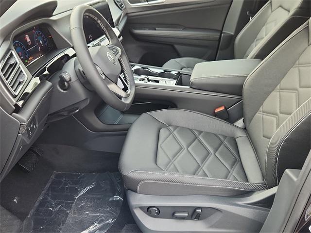 new 2026 Volkswagen Atlas Cross Sport car, priced at $44,978