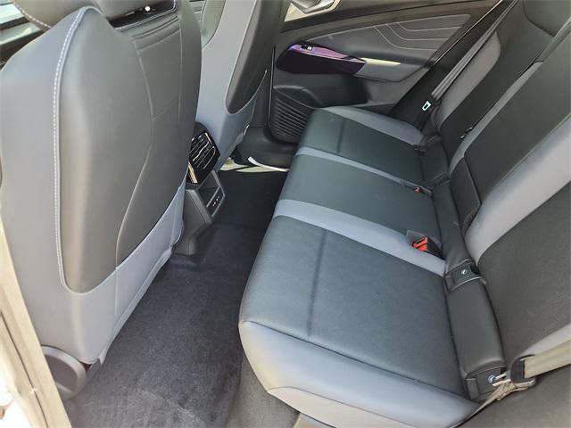 new 2025 Volkswagen ID.4 car, priced at $42,279