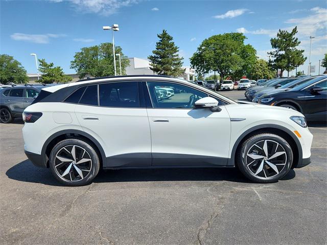 new 2025 Volkswagen ID.4 car, priced at $42,279