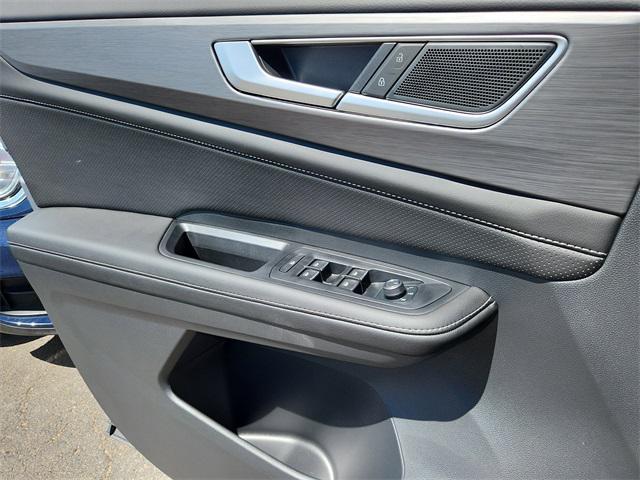 new 2025 Volkswagen Atlas Cross Sport car, priced at $34,469