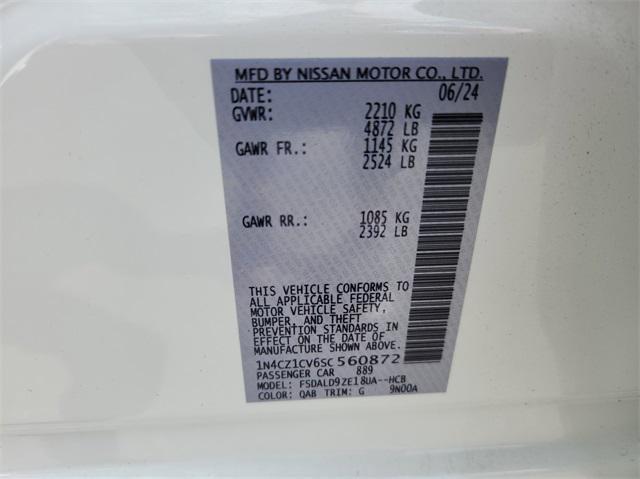 new 2025 Nissan Leaf car, priced at $30,260