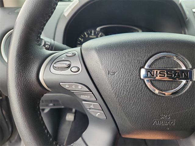 used 2020 Nissan Pathfinder car, priced at $15,999