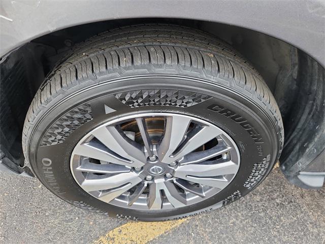 used 2020 Nissan Pathfinder car, priced at $15,999