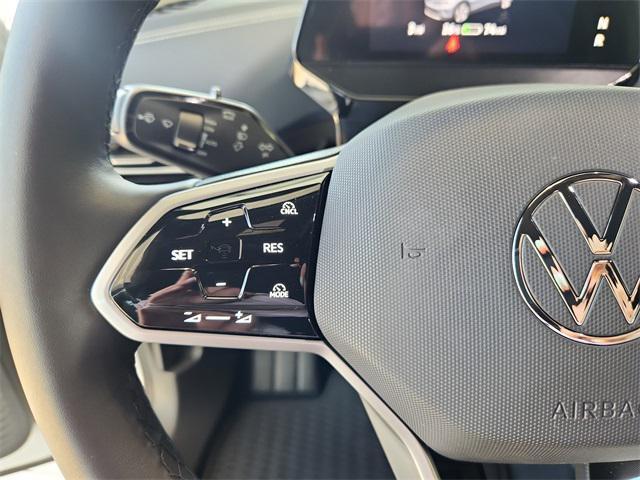 new 2025 Volkswagen ID.4 car, priced at $50,108