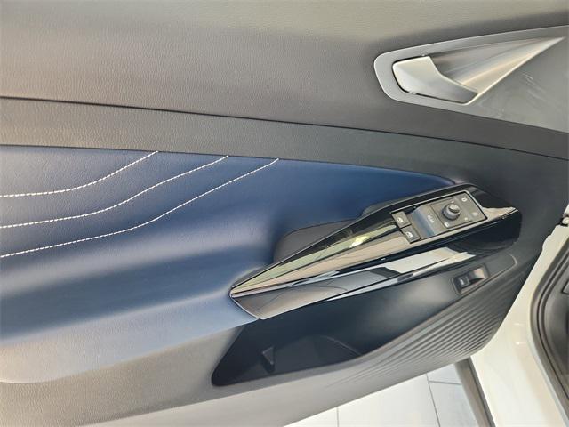 new 2025 Volkswagen ID.4 car, priced at $50,108