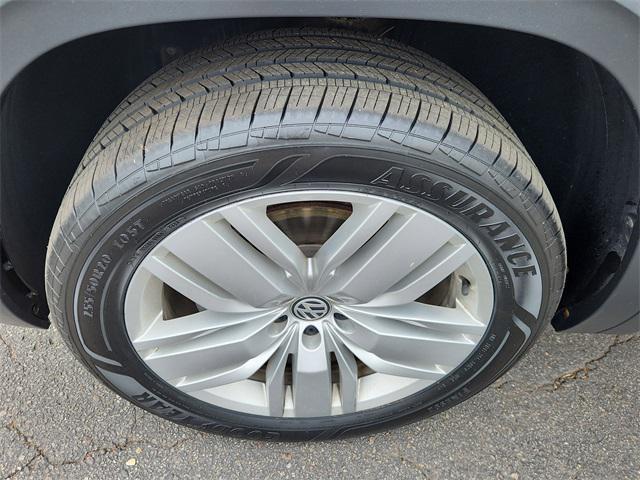 used 2020 Volkswagen Atlas car, priced at $24,189