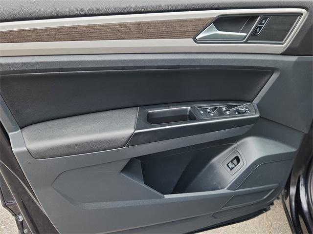 used 2020 Volkswagen Atlas car, priced at $24,189