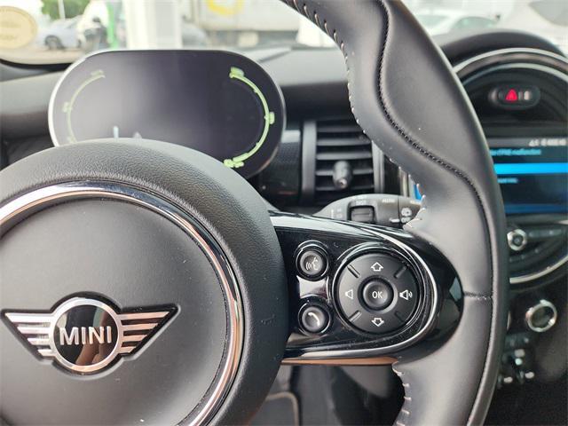 used 2021 MINI Hardtop car, priced at $23,999