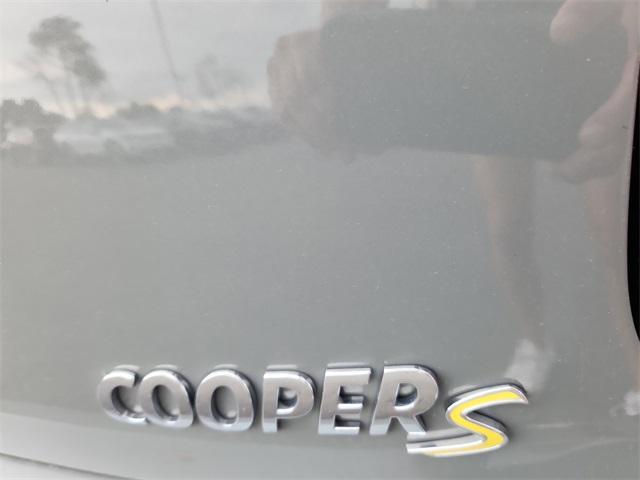 used 2021 MINI Hardtop car, priced at $23,999