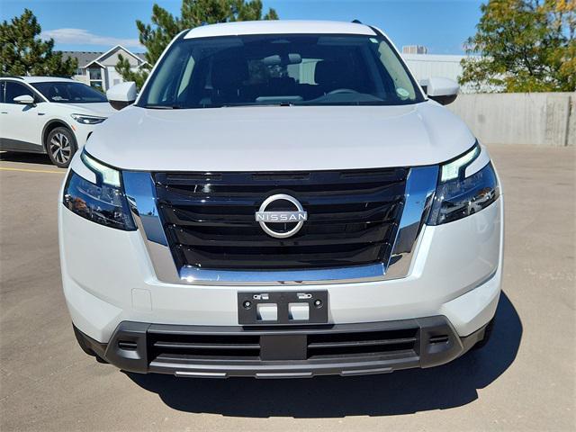 new 2025 Nissan Pathfinder car, priced at $36,095