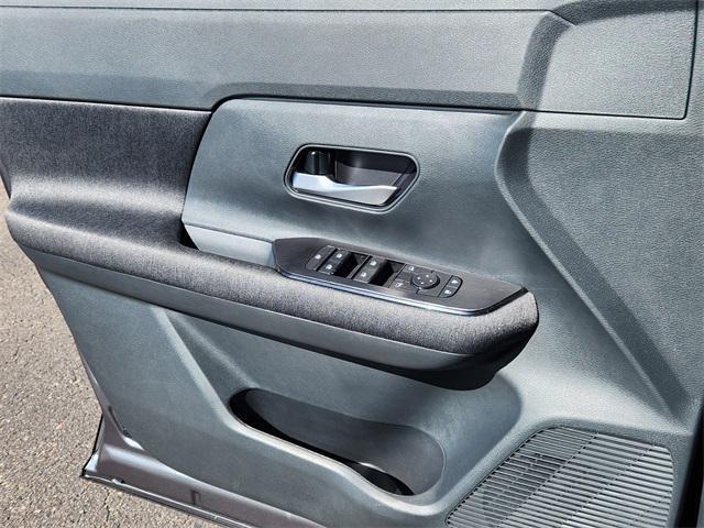 new 2026 Nissan Kicks car, priced at $24,312