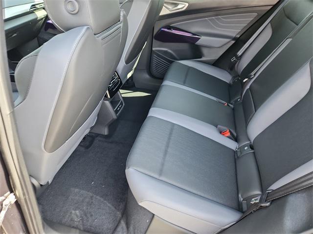 new 2025 Volkswagen ID.4 car, priced at $49,672