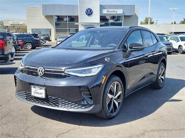 new 2025 Volkswagen ID.4 car, priced at $49,672