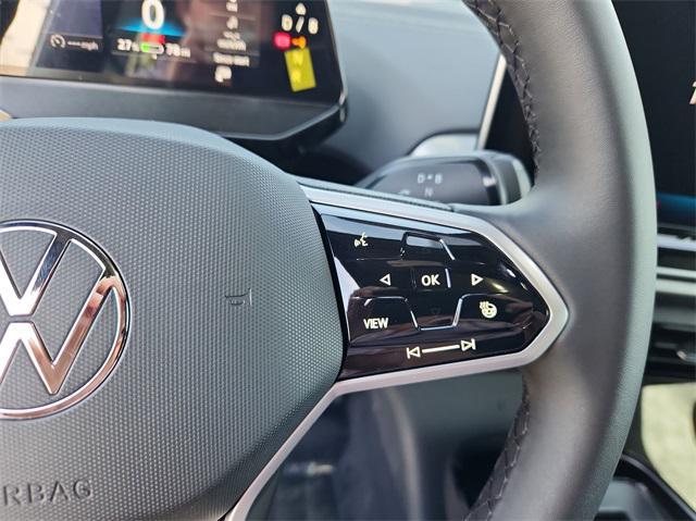 new 2025 Volkswagen ID.4 car, priced at $49,672
