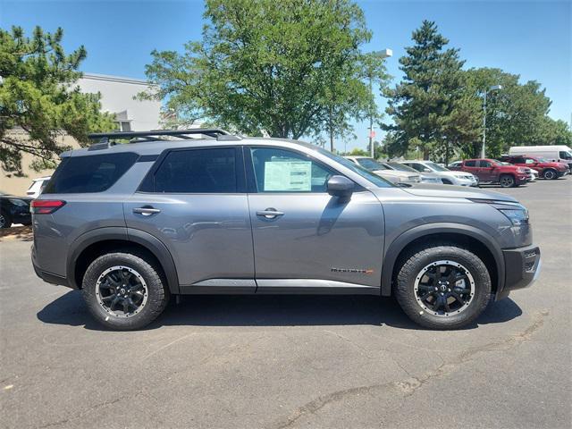 new 2025 Nissan Pathfinder car, priced at $42,725
