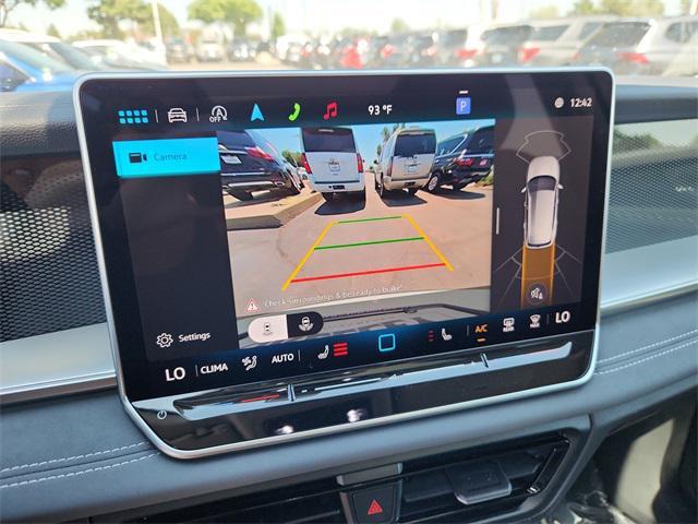 new 2025 Volkswagen Tiguan car, priced at $34,260