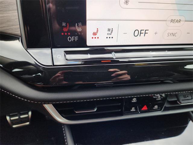 new 2026 Volkswagen Atlas car, priced at $54,820