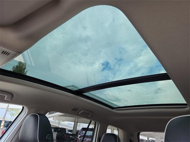 new 2026 Volkswagen Atlas car, priced at $54,820