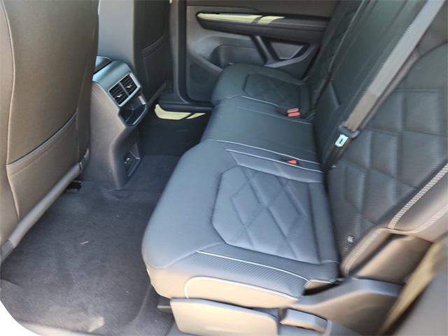 new 2026 Volkswagen Atlas Cross Sport car, priced at $39,593